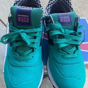 Women’s running shoe. Size 10